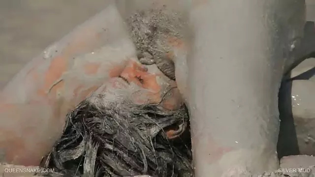 ژاپنی از آن لذت ببرید با سه عضو در داستانسکس باخاله یک بار