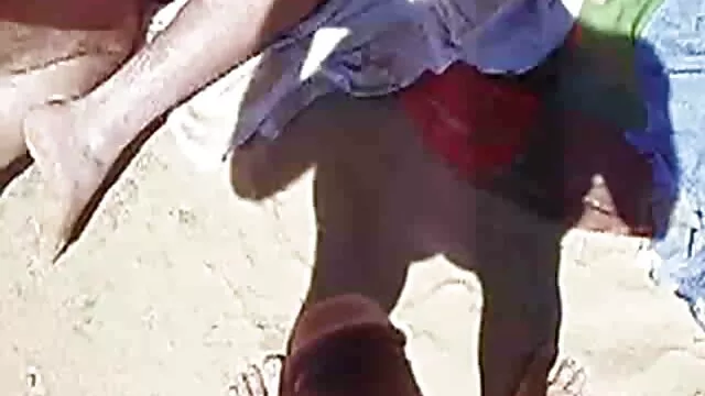قطاری از کوس خالم نونوجوانان بزرگ در فیلم
