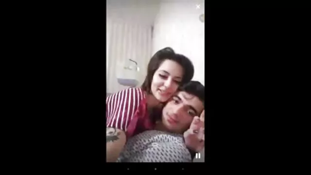 دو نوک سینه کوچک و یک دختر داستان های سکسی با خاله جون