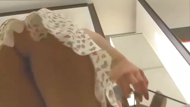 بازنشسته در وسط داستان سکسی خاله فاطمه پارک