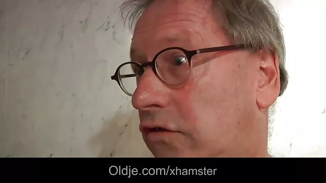 دیک مانند یک سگ داستانسکسی خاله داغ به الکسیس فورد