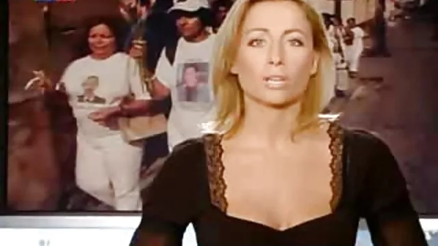 لبخند زن سیاه و سفید با dildo سفید داستان باسن خاله