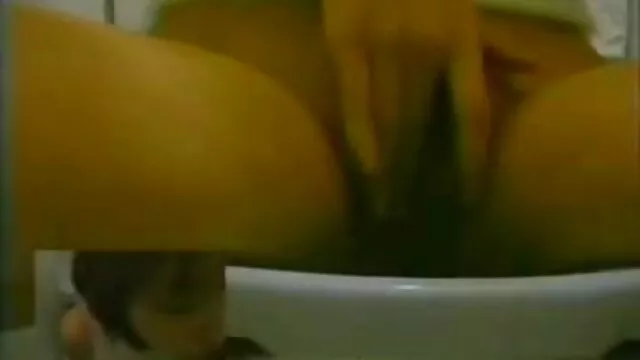 جذاب, داستان س با خاله شلخته, نوازش خودش